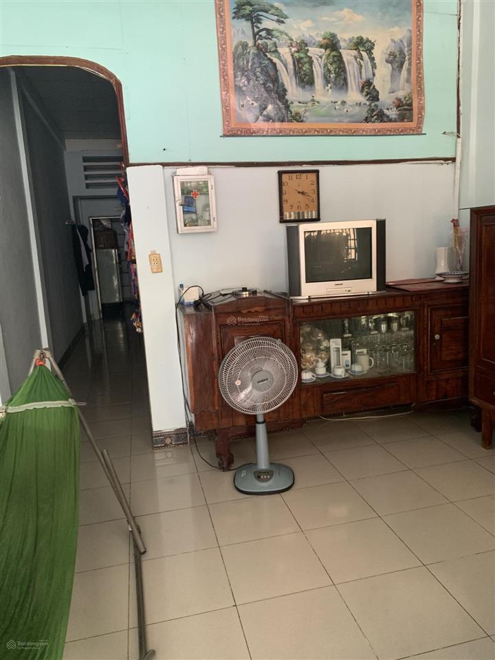 Cho thuê phòng 50m2, giá 3 triệu/tháng ở ngay, đường võ oanh, sát bên hutech, đhghvt, ngoại thương
