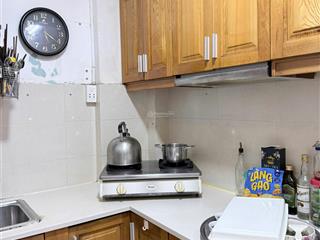 Bán gấp căn hộ bàu cát 6 dt 32m2, sổ hồng công chứng ngay, giá 1.8 tỷ, có nh hỗ trợ vay đến 70%80%