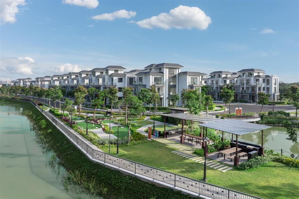 Bán nhà phố biệt thự khu compound keppel land, tt chỉ 20% nhận nhà, quà tặng lên đến 2.1 tỷ ck 8%