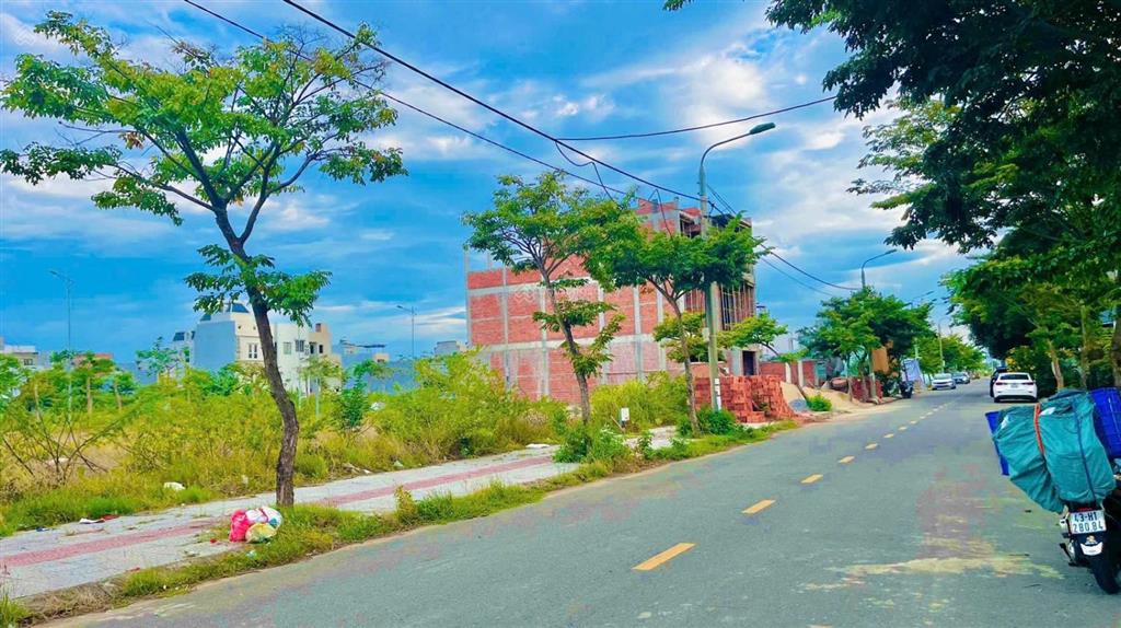 150m mặt tiền phan huỳnh điểu, nam hòa xuân, chỉ 7 tỷ. song song minh mạng tô hoài, đường 7,5