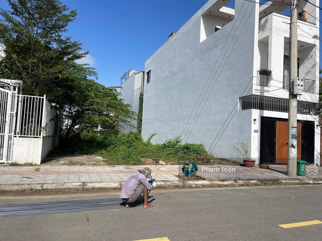 Nam hòa xuân đặng hồi xuân b2 99 trục thông ra đường quảng nam đông nam sạch 110m2