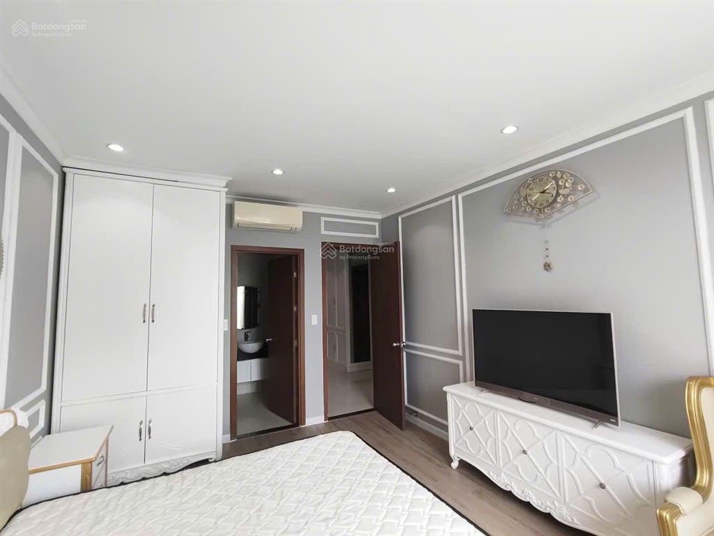 Cho thuê 4pn full nt grand riverside giá 28tr giá tốt,  0962 797 *** mr vương