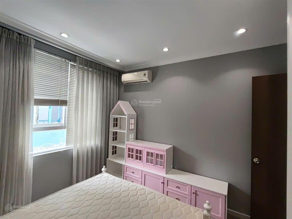 Cho thuê 4pn full nt grand riverside giá 28tr giá tốt,  0962 797 *** mr vương
