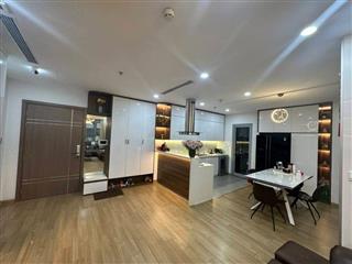 Cần tiền bán gấp căn hộ tòa A1 NGuyễn Cơ Thạch, dt 98m,3pn ,ban công đông nam, giá 7,5 tỷ