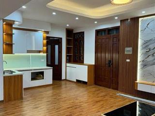 CHo thuê căn hộ tòa Dolphin Plaza dt 171m,3pn, 2 vs, có slot để xe, lh 0983816388