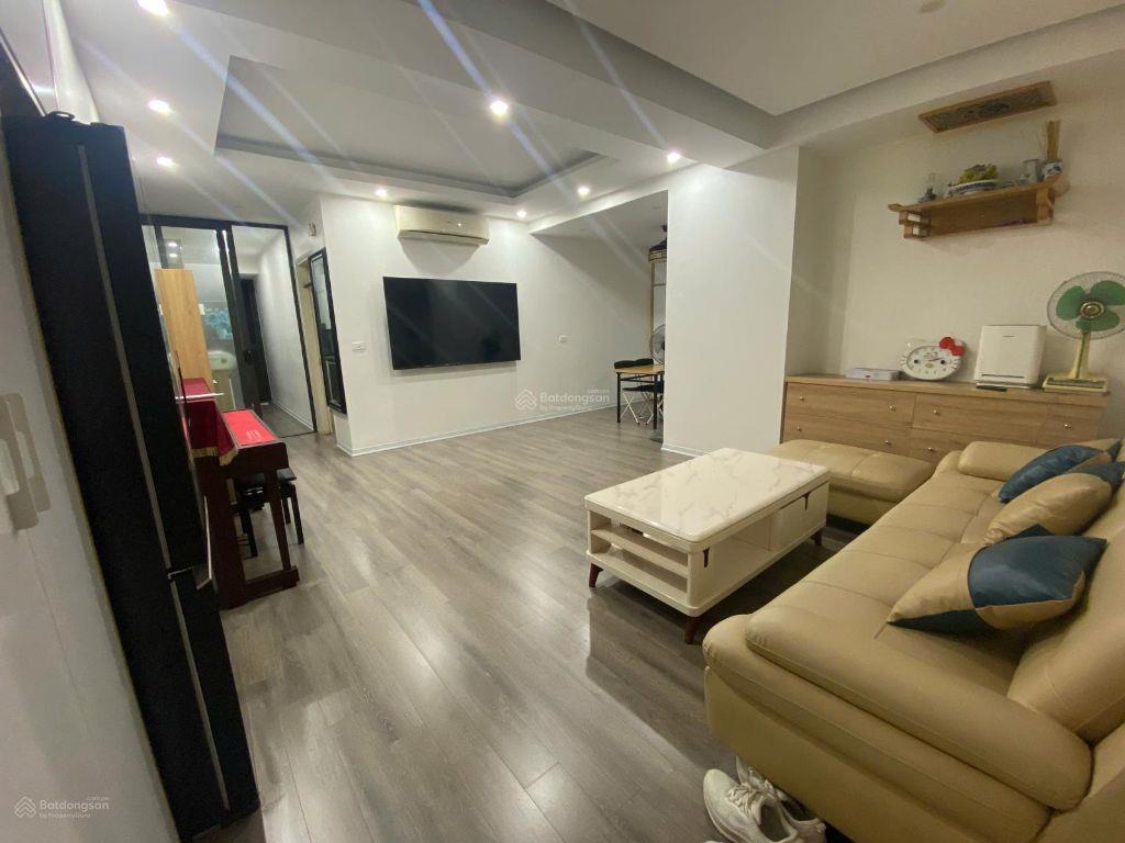 Cho thuê căn hộ tòa A NGuyễn Cơ Thạch, dt 100m,3pn,2 vs,nội thất full mới
