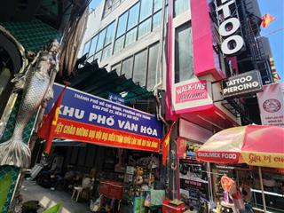 Chính chủ bán nhà 1 trệt 1 lầu , ngay phố tây bùi viện quận 1, giá chỉ 6 tỷ.