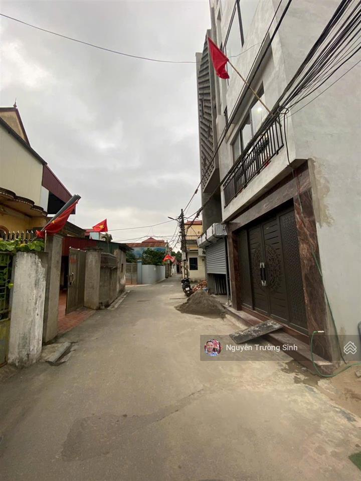 Gần hồ điều hòa mai lâm ô tô đỗ cửa chỉ nhỉnh 3 tỷ xíu
