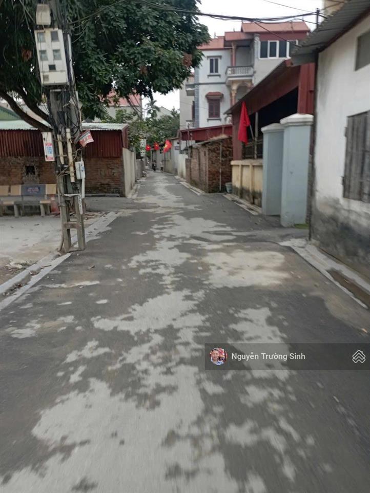 Bán gấp 30.1 m2 trục chính thôn thái bình kinh doanh giá chỉ 3.45 tỷ