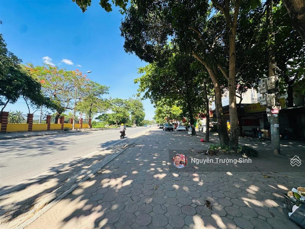 Bán gấp nhà 3 tầng 100m mặt quốc lộ 3 dòng tiền cho thuê ổn định giá chỉ 23 tỷ.
