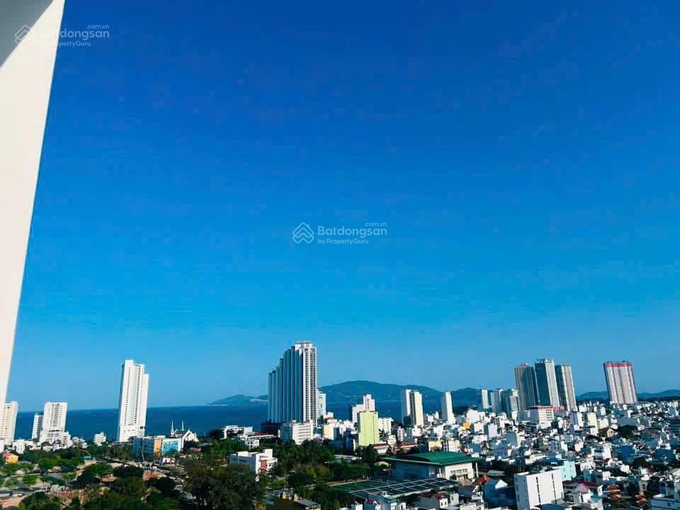 Cần bán căn góc chung cư hoàng quân  giá bán 2 tỷ 350