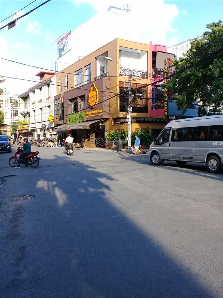 Bán nhà hxh 69/38  d2, quận bình thạnh, dt 8x15m, 3 tầng, giá 21 tỷ