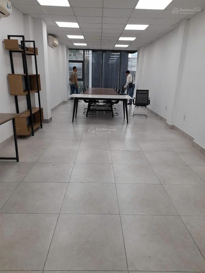 Bán nhà chính chủ 11  mt nguyễn văn thương, d1  4x22m  4 tầng giá 21 tỷ tl