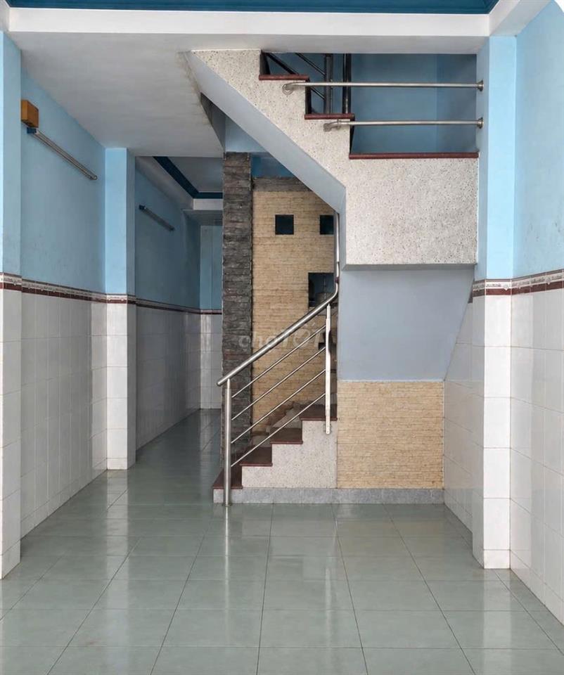 Chính chủ cho thuê nhà nguyên căn trung tâm q11