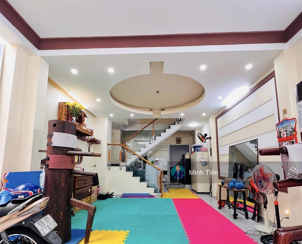 Ngộp bank bán gấp gần cầu điện biên phủ, bình thạnh  5 tầng btct  93m2 (5 x 19m)  giá 8,36 tỷ tl