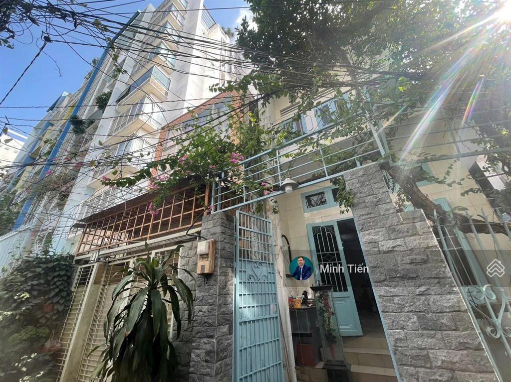 Ngộp bank bán gấp gần cầu điện biên phủ, bình thạnh  5 tầng btct  93m2 (5 x 19m)  giá 8,36 tỷ tl