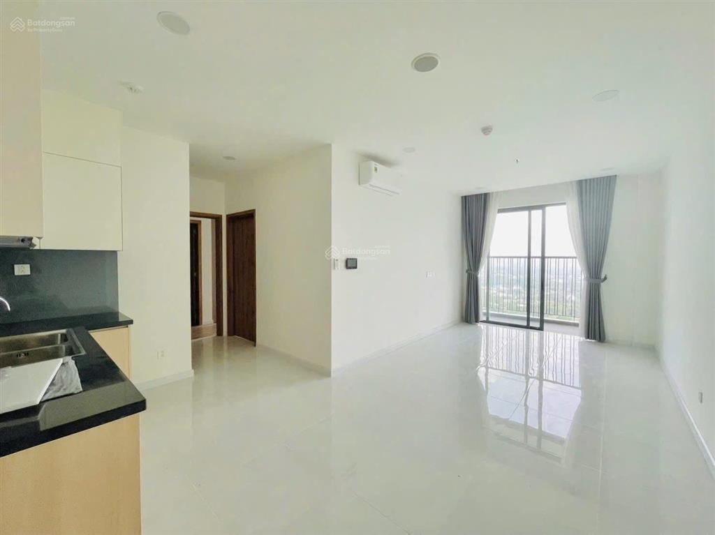Chính chủ bán căn hộ tầng 8  chung cư the maison thủ dầu một, tphcm. giá 1,43 tỷ nội thất gần full