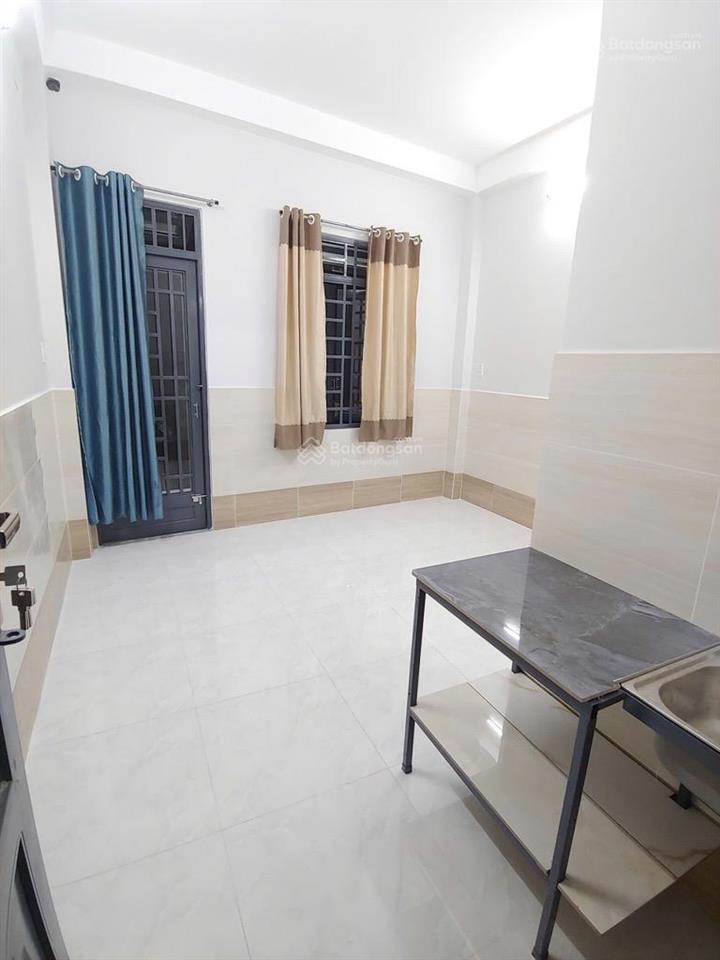 Ngộp bank gấp bán ngay đh văn lang, nguyễn thái sơn, p5, gò vấp  5 tầng 55m2 (4,5 * 13m)  7,99 tỷ