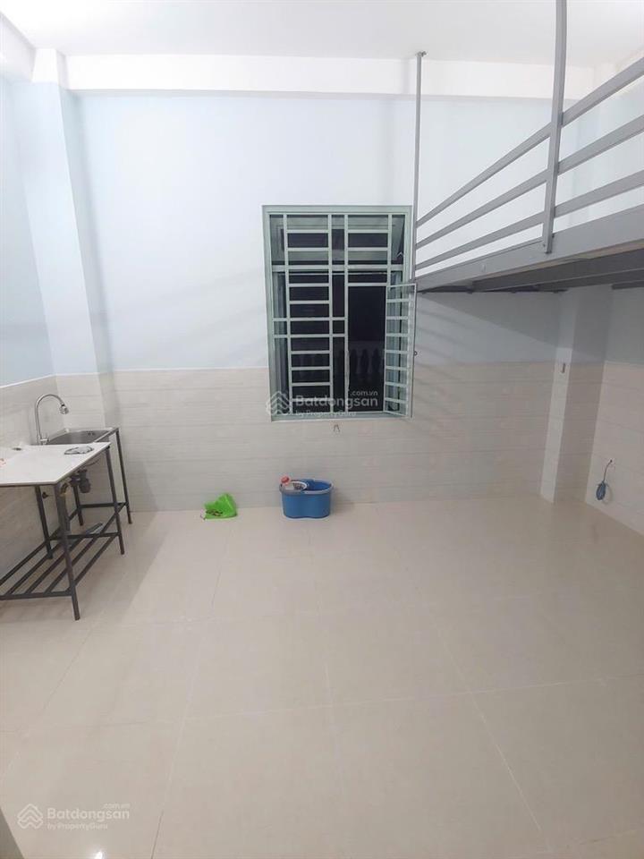 Ngộp bank gấp bán ngay đh văn lang, nguyễn thái sơn, p5, gò vấp  5 tầng 55m2 (4,5 * 13m)  7,99 tỷ