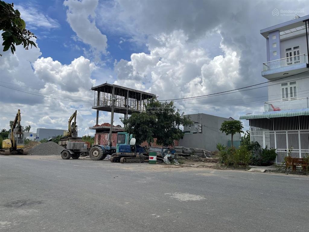 Ngộp bank bán gấp nền đất đường số 1  kdc thanh yến  dt 90m2 (5x18m)  1,25 tỷ   0901 439 ***