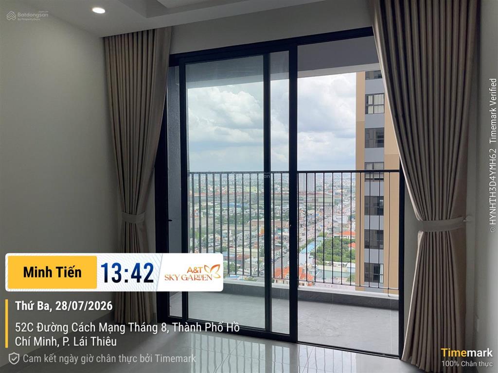 Cho thuê căn góc 2pn, 2wc  dt 78m2  rèm giàn phơi, bếp, hút mùi, 2 máy lạnh  giá 6,5 triệu/tháng