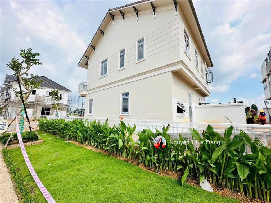 Nhà + đất + sổ hồng chỉ từ 2.xx tỷ tại khu đô thị sinh thái cao cấp 25 ha, thới hoà, bình dương