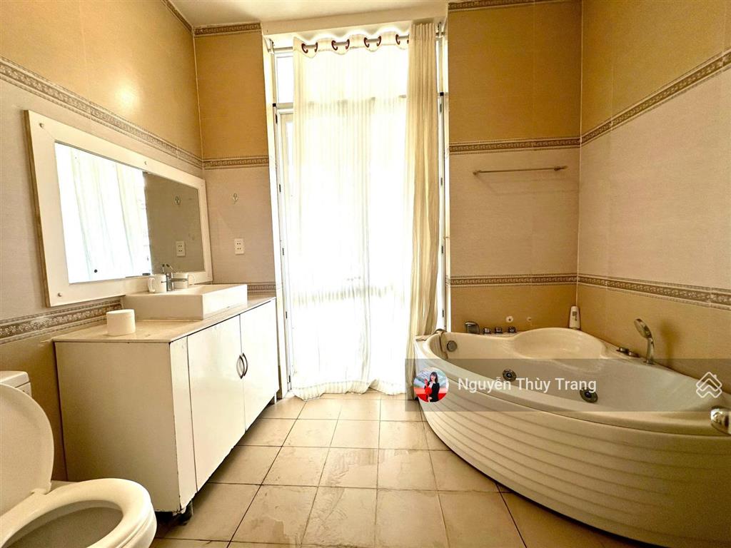 Cần cho thuê căn biệt thự giá tốt tại oasis 1 thuận an, nhà đẹp giống hình  4n 4wc 1 trệt 2 lầu