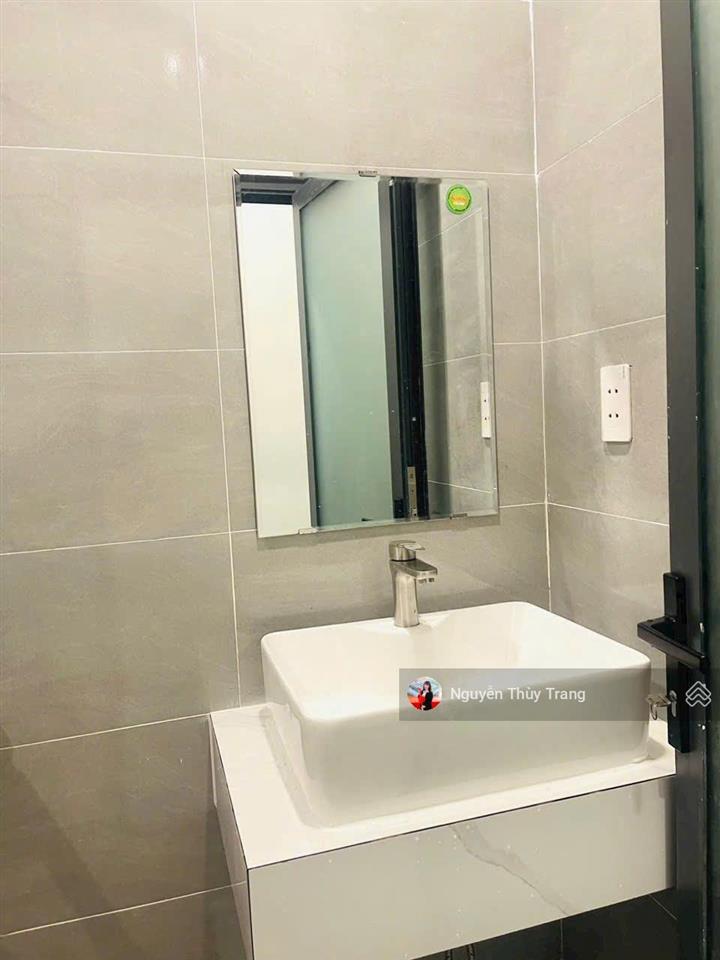 Cho thuê shophouse ven sông cạnh trường đại học việt đức giá chỉ 10 triệu. 3pn full nội thất