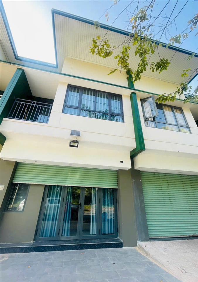 Cho thuê shophouse ven sông cạnh trường đại học việt đức giá chỉ 10 triệu. 3pn full nội thất