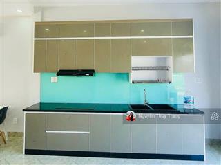 Chủ vê quê bán nhà giá rẻ tặng toàn bộ nội thất cao cấp tại oasis city đối diện trường đh việt đức.