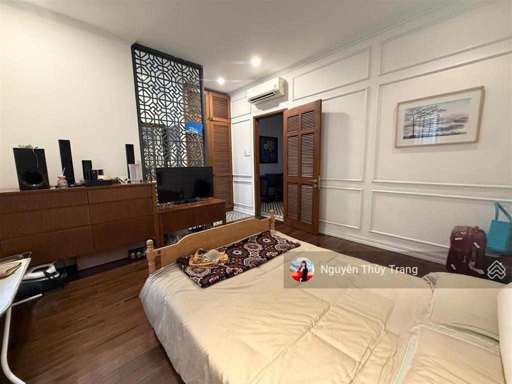 Bán biệt thự góc 2 mặt tiền siêu vip, siêu đẹp đối diện công viên oasis 1thuận an  bình dương