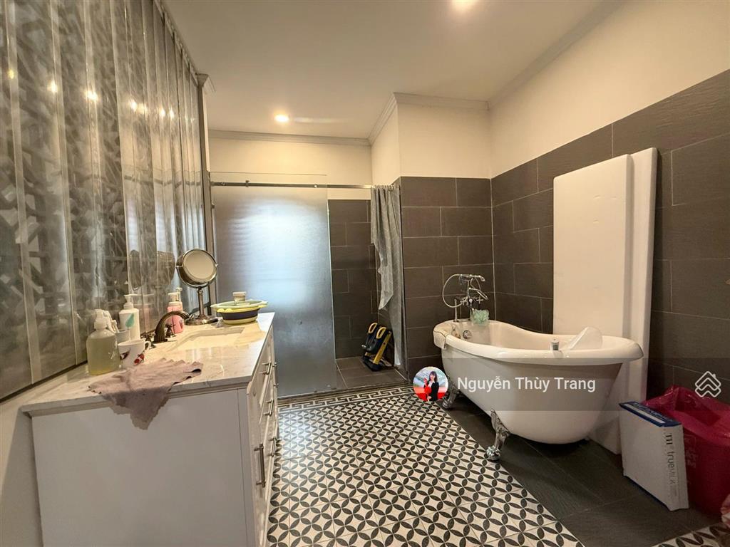 Bán biệt thự góc 2 mặt tiền siêu vip, siêu đẹp đối diện công viên oasis 1thuận an  bình dương