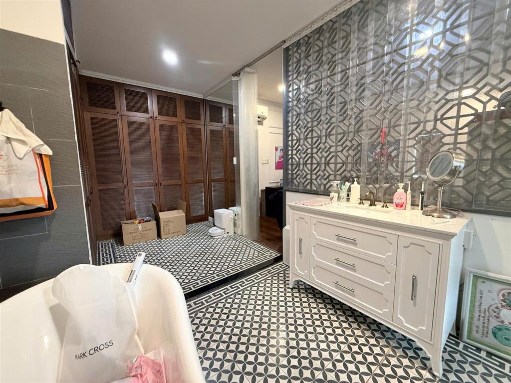 Bán biệt thự góc 2 mặt tiền siêu vip, siêu đẹp đối diện công viên oasis 1thuận an  bình dương