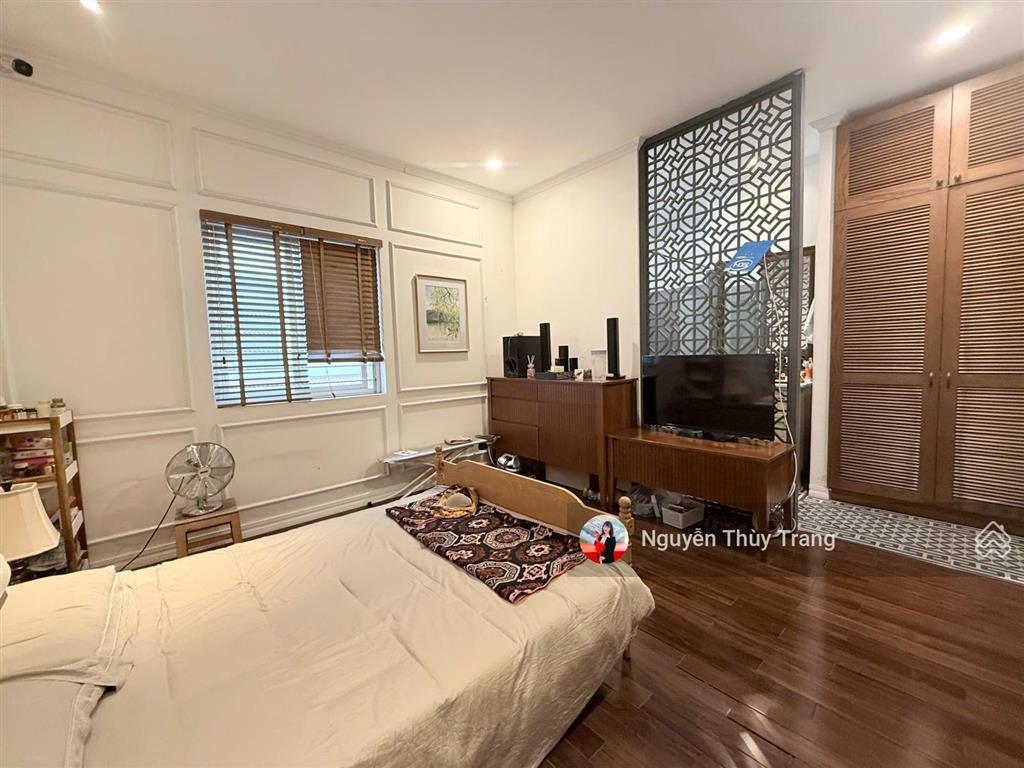 Bán biệt thự góc 2 mặt tiền siêu vip, siêu đẹp đối diện công viên oasis 1thuận an  bình dương