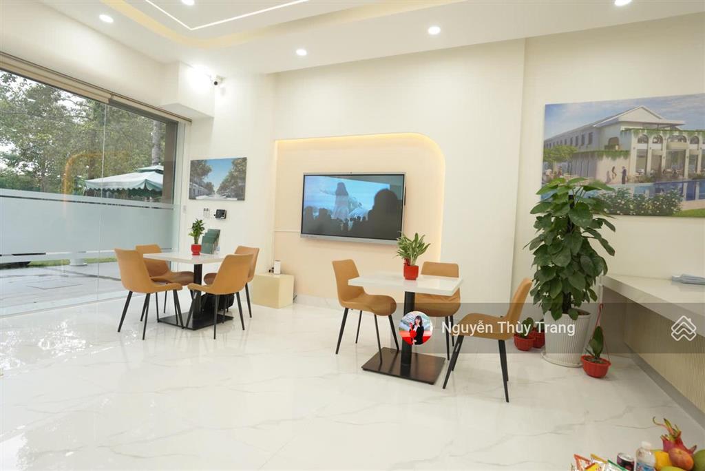 Cho thuê nhà nguyên căn giá tốt, thuận tiện để làm văn phòng kinh doanh mua bán đều đẹp