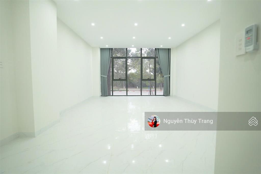 Cho thuê nhà nguyên căn giá tốt, thuận tiện để làm văn phòng kinh doanh mua bán đều đẹp