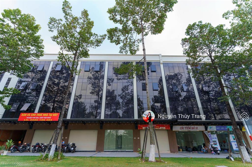 Cho thuê nhà nguyên căn giá tốt, thuận tiện để làm văn phòng kinh doanh mua bán đều đẹp