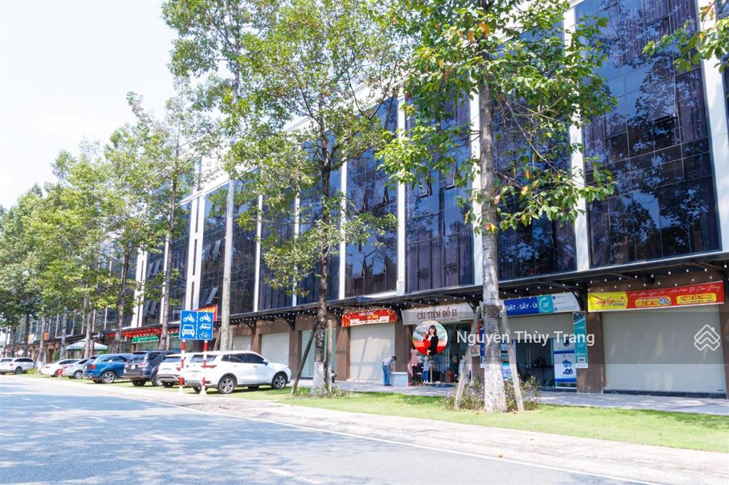 Cho thuê nhà nguyên căn giá tốt, thuận tiện để làm văn phòng kinh doanh mua bán đều đẹp