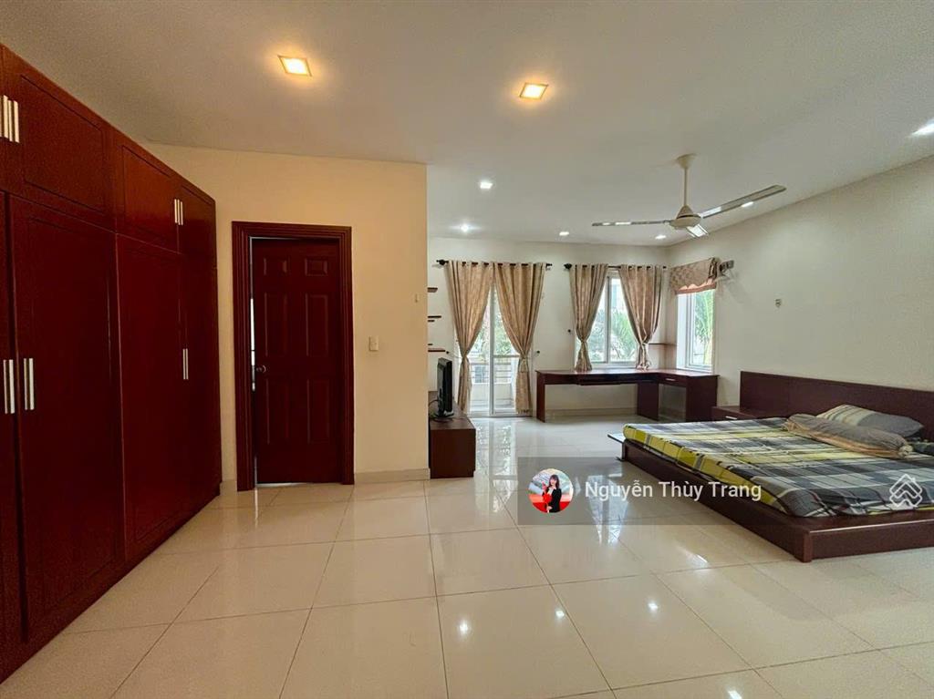 Cần cho thuê căn biệt thự đẹp nhất oasis 3 thuận an 204m2 nhà đẹp i hình  full nội thất đẹp