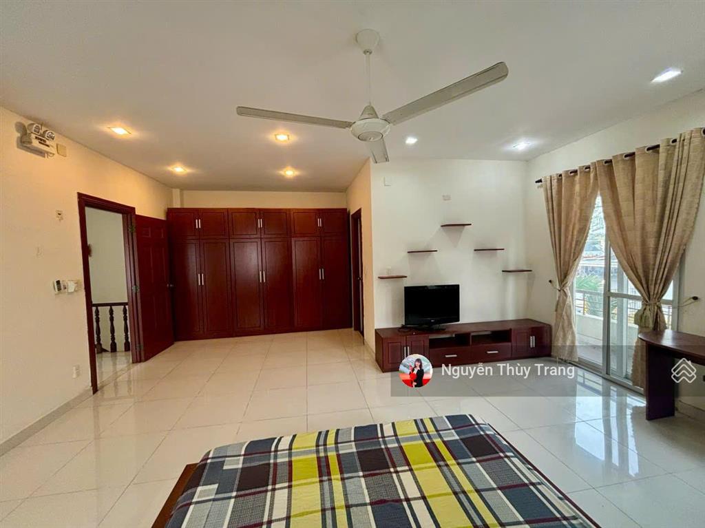 Cần cho thuê căn biệt thự đẹp nhất oasis 3 thuận an 204m2 nhà đẹp i hình  full nội thất đẹp