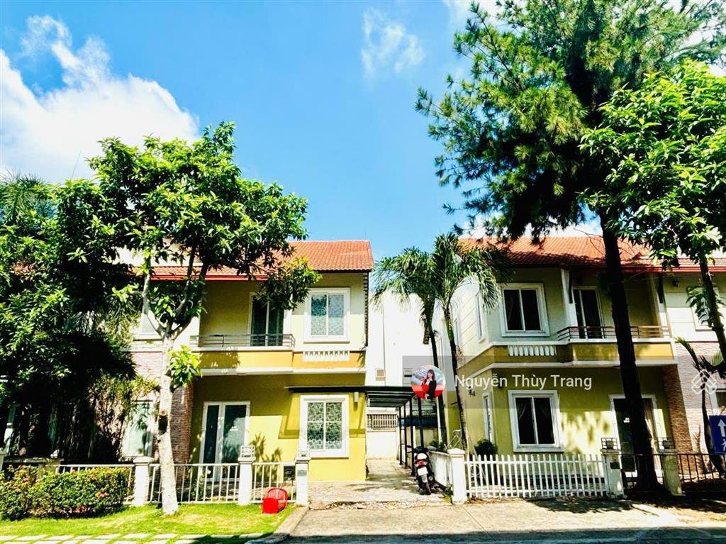 Cần cho thuê căn biệt thự đẹp nhất oasis 3 thuận an 204m2 nhà đẹp i hình  full nội thất đẹp
