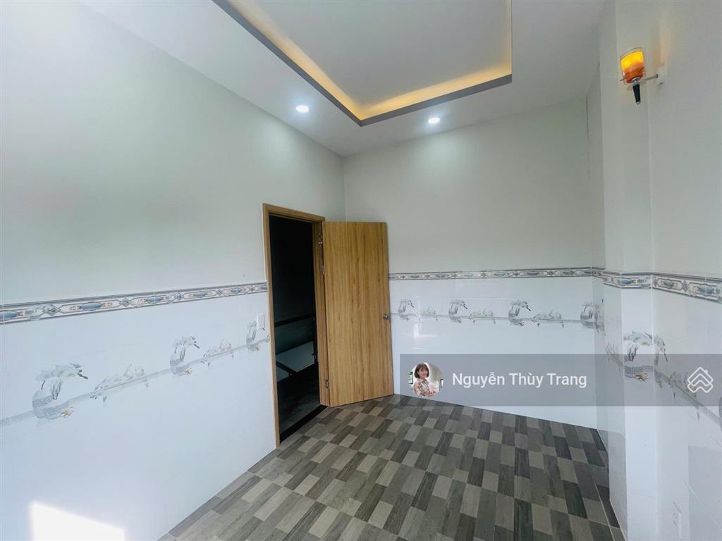 Chủ cần bán gấp căn biệt thự oasis city bến cát 5x16m 2pn giá chỉ 2.150 tỷ, nhà hướng nam