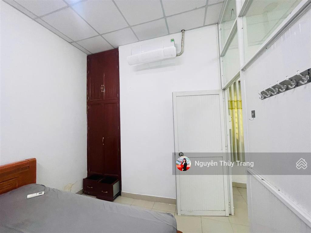 Cho thuê nhà liên kế oasis city, 5,5 triệu vnd/tháng, 80m2, 2pn, 2wc, 2 tầng, hướng nam, hot