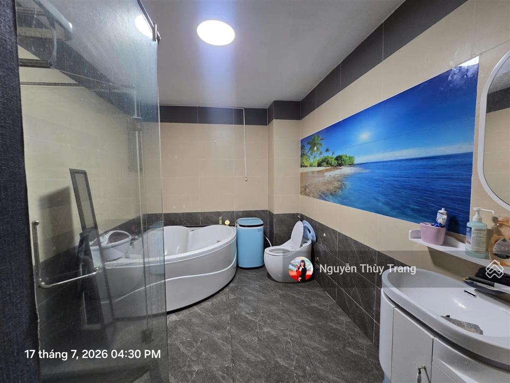 Chính chủ gửi bán bt 150m2 nhà đẹp giá tốt tại oasis 2 kế siêu thị aeon mall bd, đối diện hồ bơi
