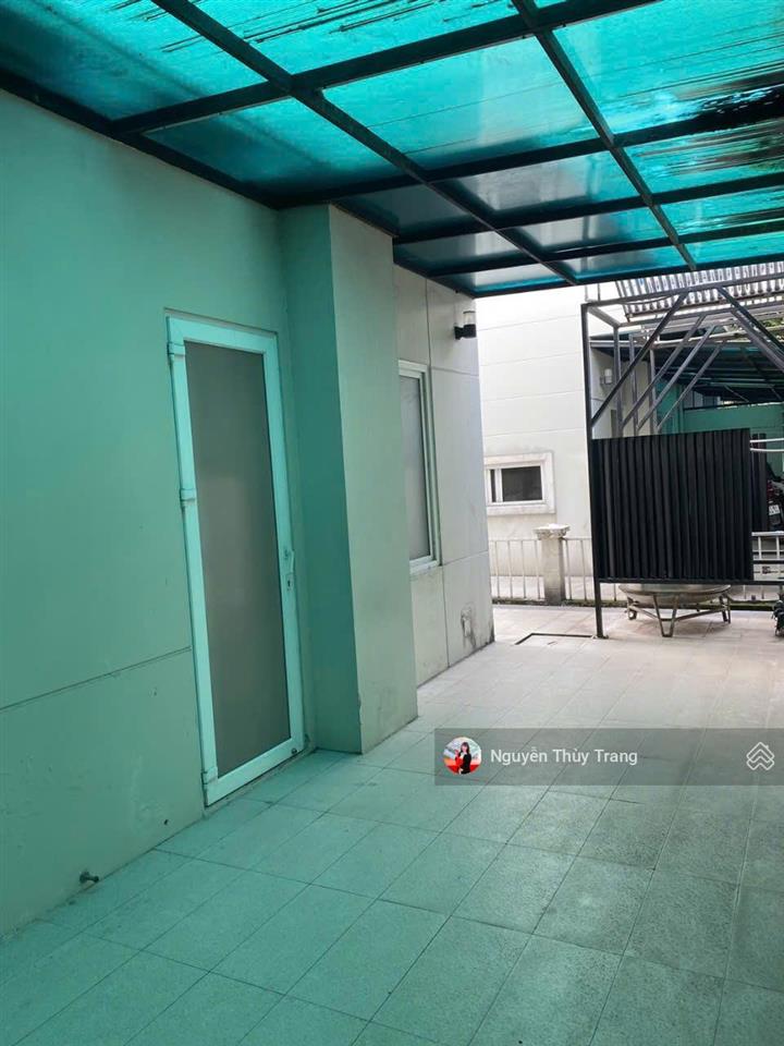 Bán nhanh căn biệt thự 300m2 hướng nam giá đầu tư mua lời ngay, sẵn thu nhập