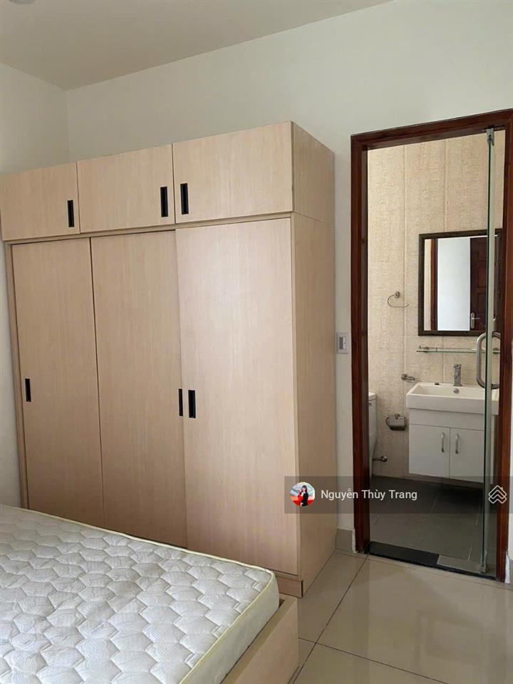 Bán nhanh căn biệt thự 300m2 hướng nam giá đầu tư mua lời ngay, sẵn thu nhập