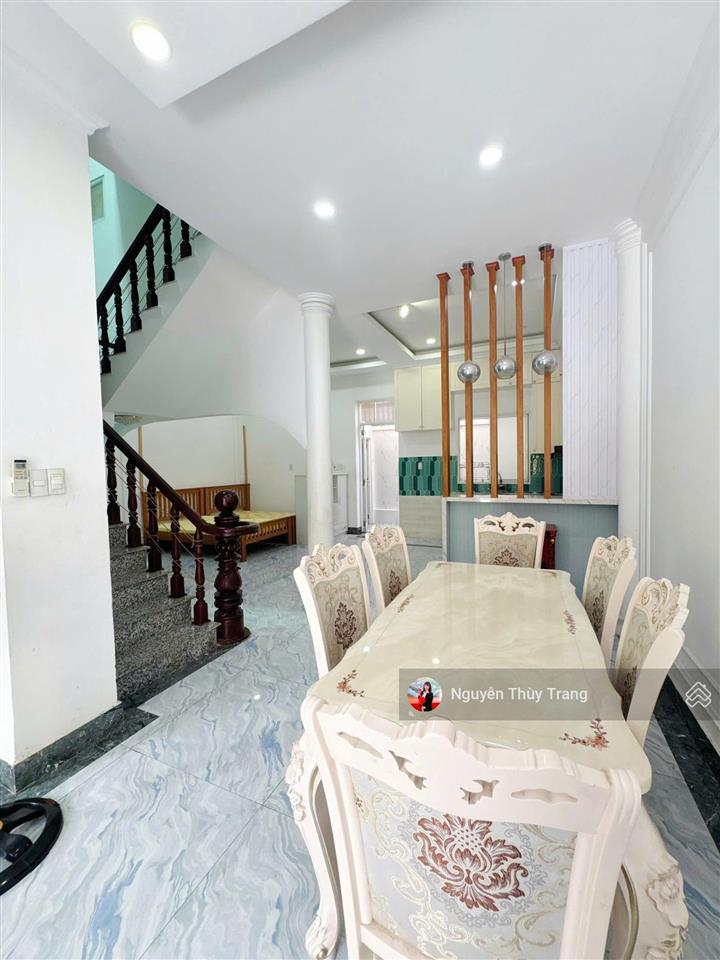 Bán biệt thự oasis 1 mặt tiền 7m, b66 oasis, 6,65 tỷ, 129,5m2, đẹp, nhiều tiện ích. giá cực tốt