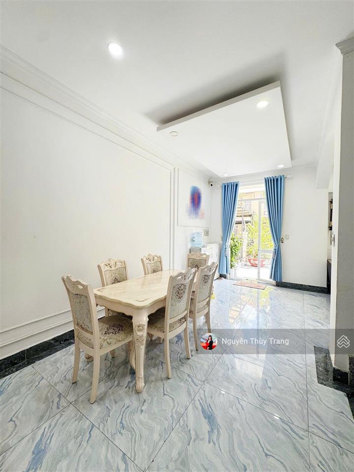 Bán biệt thự oasis 1 mặt tiền 7m, b66 oasis, 6,65 tỷ, 129,5m2, đẹp, nhiều tiện ích. giá cực tốt