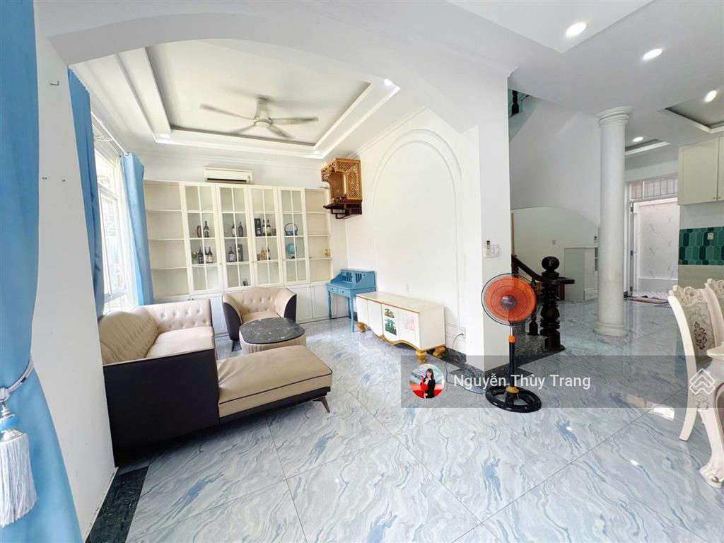 Bán biệt thự oasis 1 mặt tiền 7m, b66 oasis, 6,65 tỷ, 129,5m2, đẹp, nhiều tiện ích. giá cực tốt