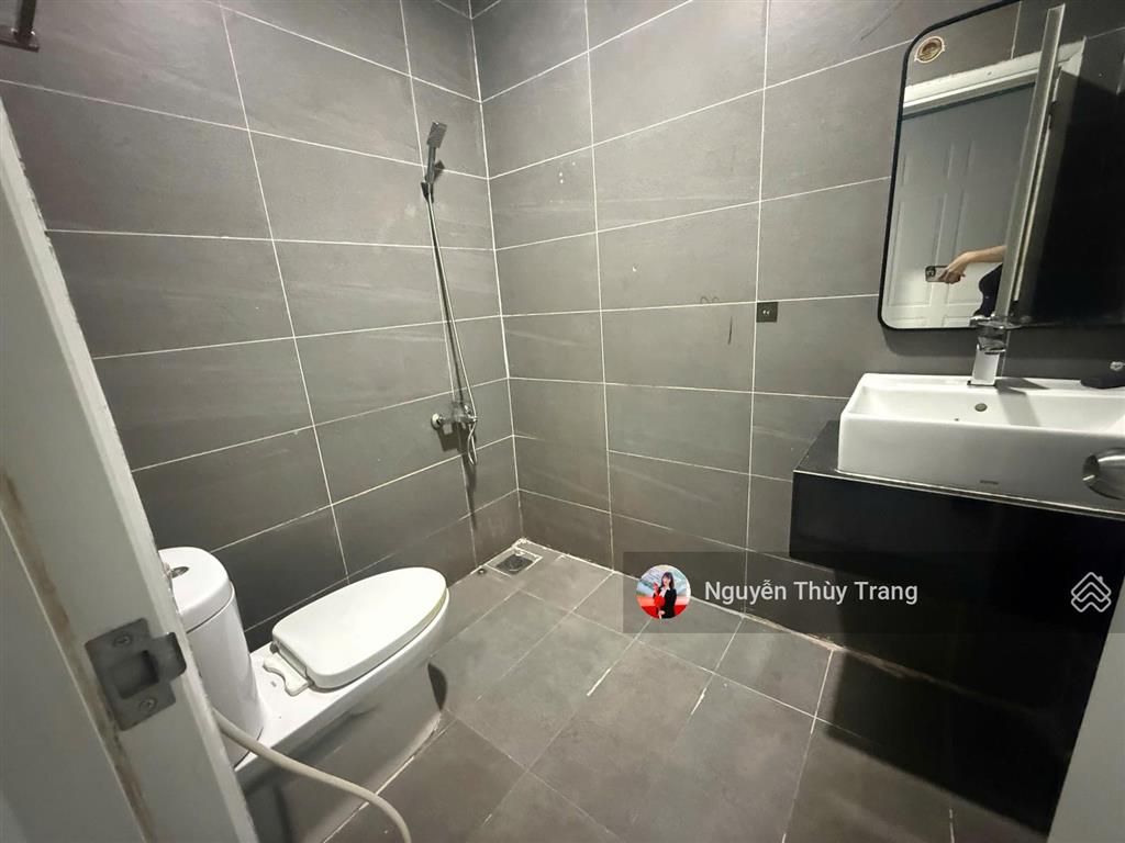 Chỉ 6,5 triệu/tháng  thuê ngay nhà liền kề oasis city, dọn vào ở liền, 2pn, 2wc